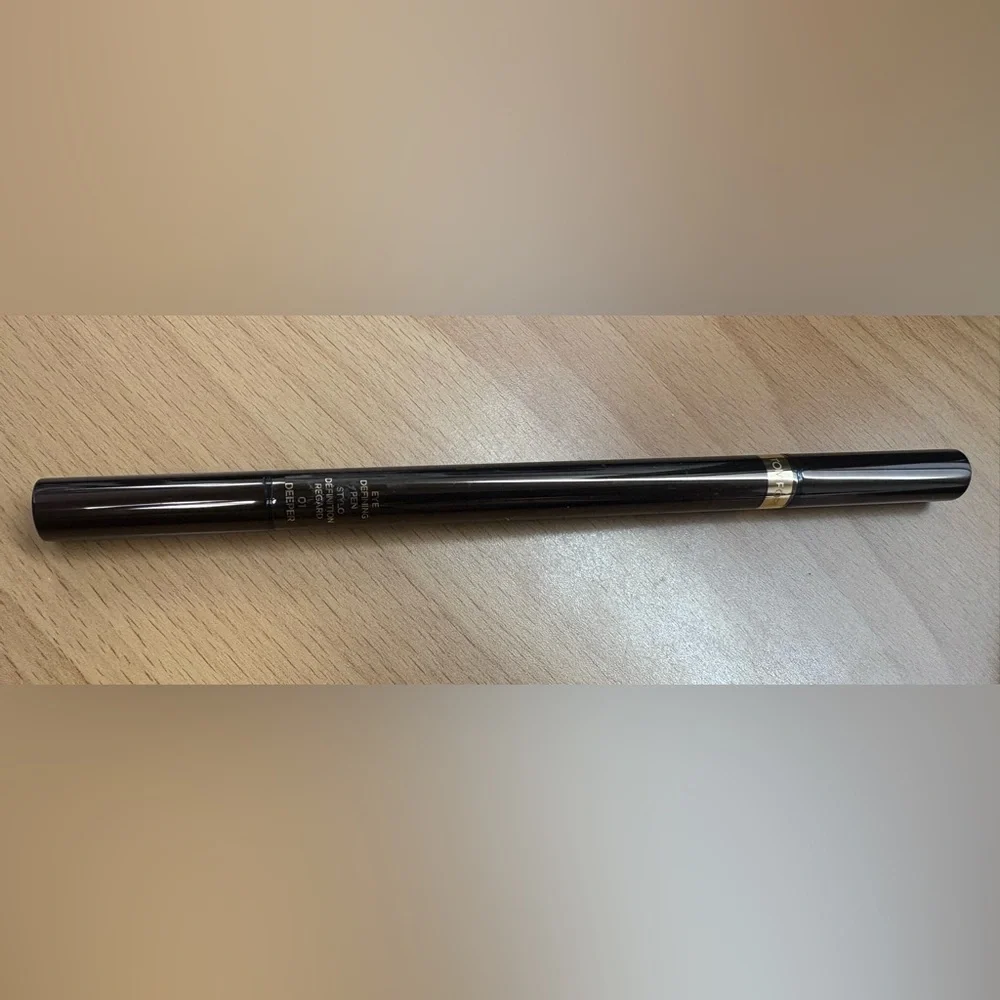 Tom Ford Eye Defining Pen - Deeper, new without box